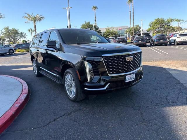 2025 Cadillac Escalade ESV Premium Luxury