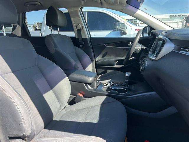 2019 Kia Sorento 3.3L LX