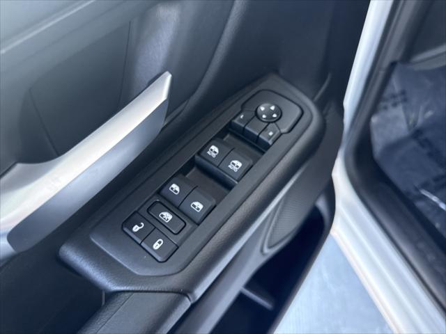 2026 Ram 1500 Tradesman Crew Cab 4x4 57 Box