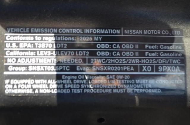 2025 Nissan Pathfinder SV FWD