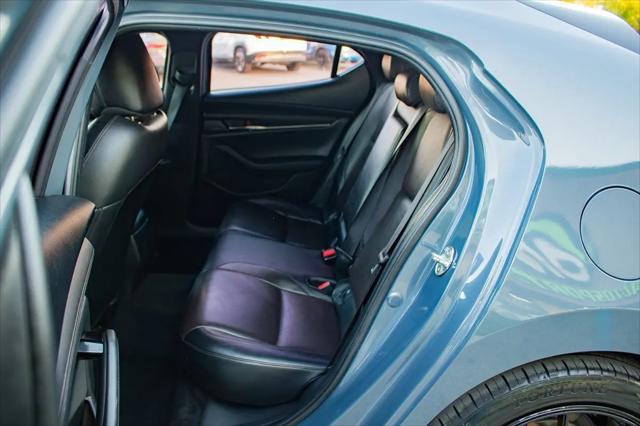 2019 Mazda Mazda3 Premium Package