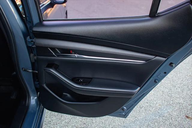 2019 Mazda Mazda3 Premium Package