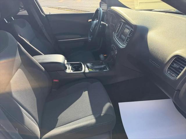 2015 Dodge Charger SE
