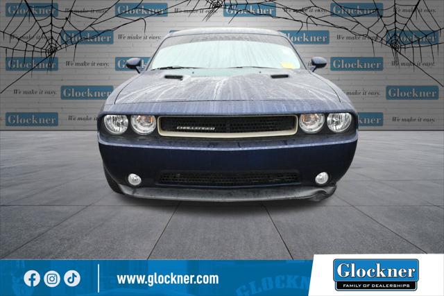 2013 Dodge Challenger SXT Plus