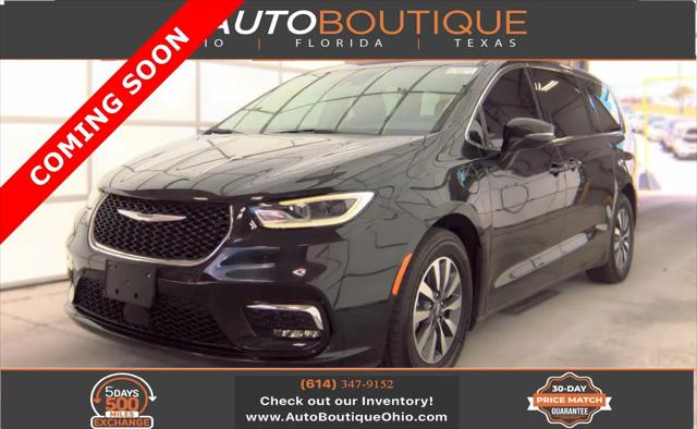 2024 Chrysler Pacifica Hybrid Select for sale near Columbus, OH