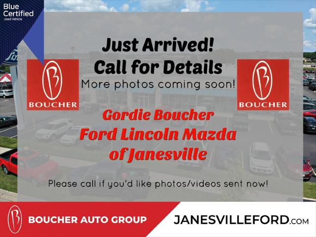2020 Cadillac Escalade 4WD Luxury for sale in Janesville, WI