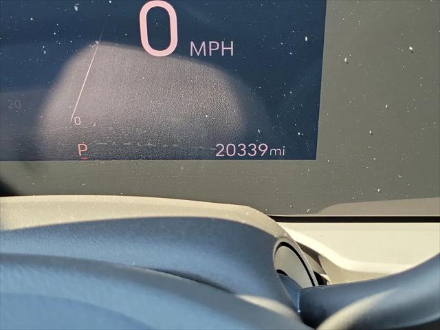 2024 Buick NV Preferred FWD