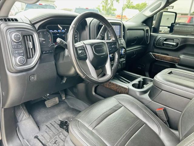 2020 GMC Sierra 2500HD 4WD Crew Cab Standard Bed Denali