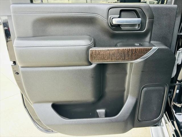 2020 GMC Sierra 2500HD 4WD Crew Cab Standard Bed Denali