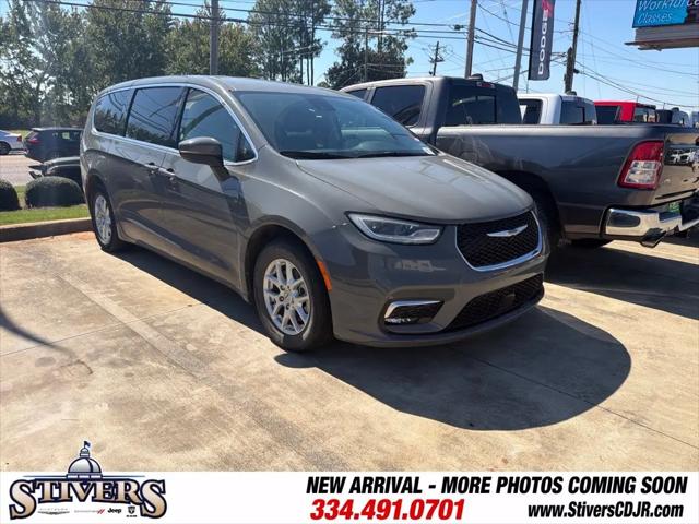 2023 Chrysler Pacifica Touring L for sale in Prattville, AL