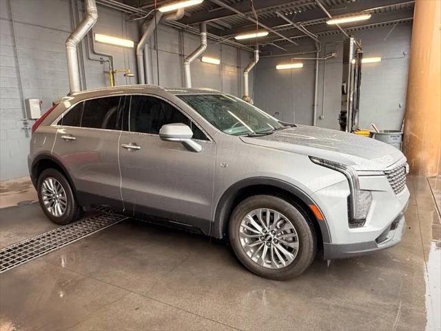 2024 Cadillac XT4 AWD Premium Luxury