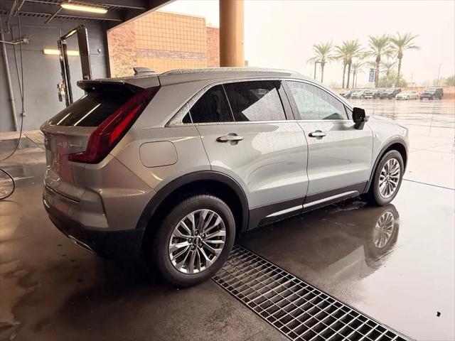 2024 Cadillac XT4 AWD Premium Luxury