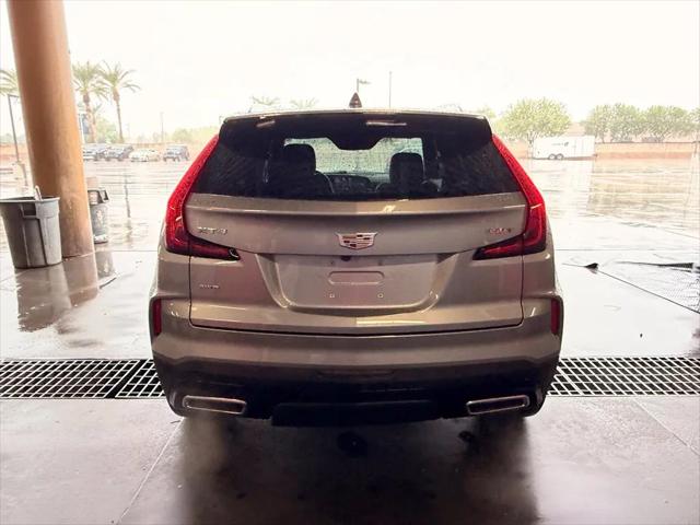 2024 Cadillac XT4 AWD Premium Luxury