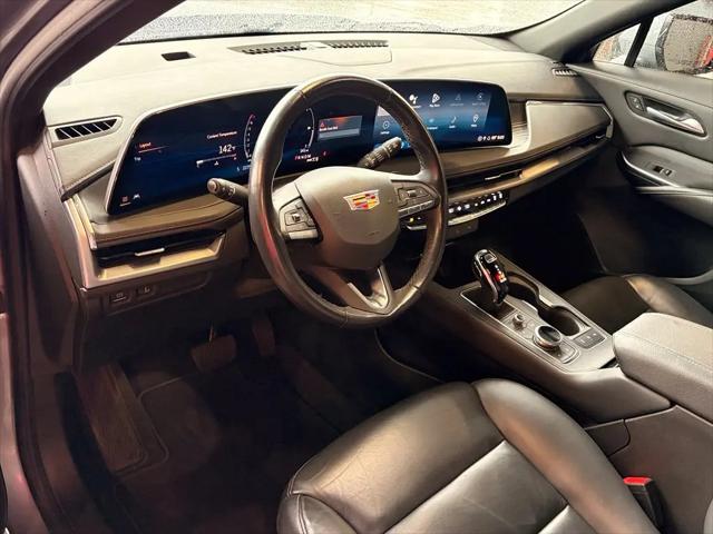 2024 Cadillac XT4 AWD Premium Luxury