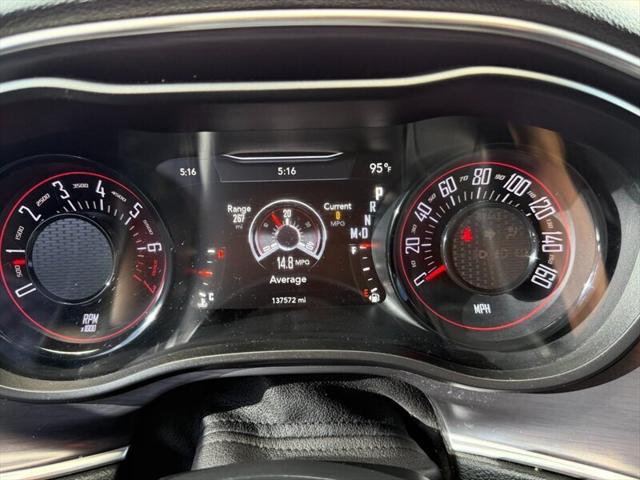 2017 Dodge Challenger SXT Plus