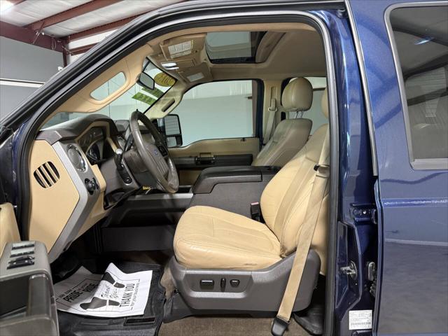 2013 Ford F-250 Lariat 4x4 4dr Crew Cab 6.8 ft. SB Pickup