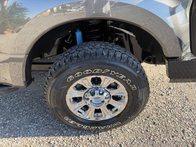 2017 Ford F-350 Lariat 4x4 4dr Crew Cab 8 ft. LB SRW Pickup