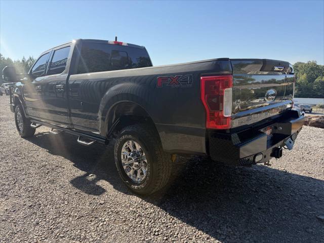 2017 Ford F-350 Lariat 4x4 4dr Crew Cab 8 ft. LB SRW Pickup