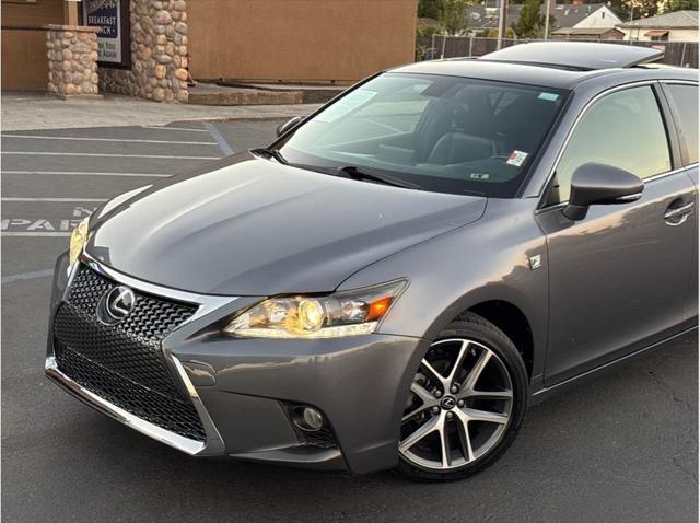 2017 Lexus CT 200h CT 200h Hatchback 4D