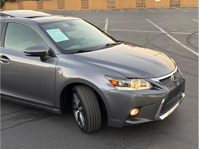 2017 Lexus CT 200h CT 200h Hatchback 4D