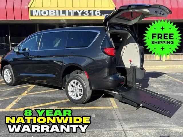 2023 Chrysler Voyager LX for sale in Wichita, KS