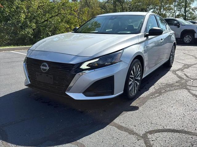 2024 Nissan Altima SV FWD for sale in Peoria, IL