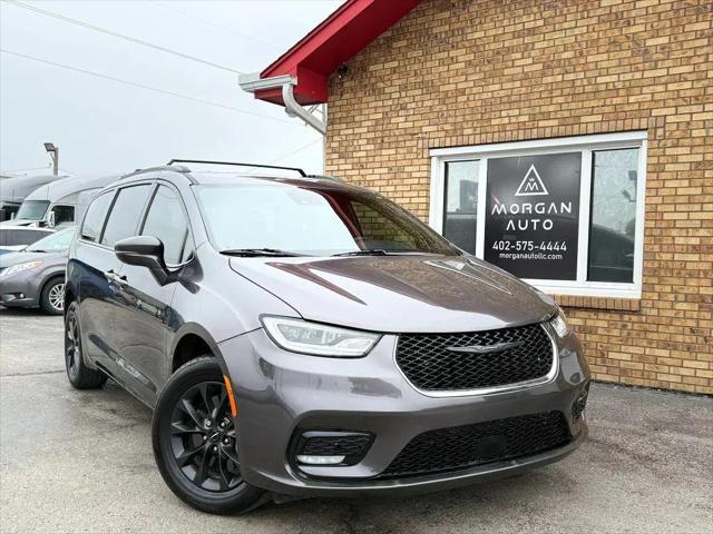 2022 Chrysler Pacifica Touring L AWD for sale in Omaha, NE