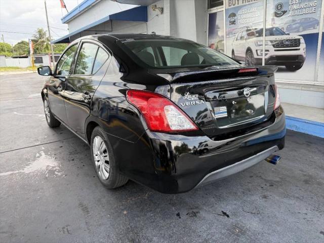 2019 Nissan Versa 1.6 S+