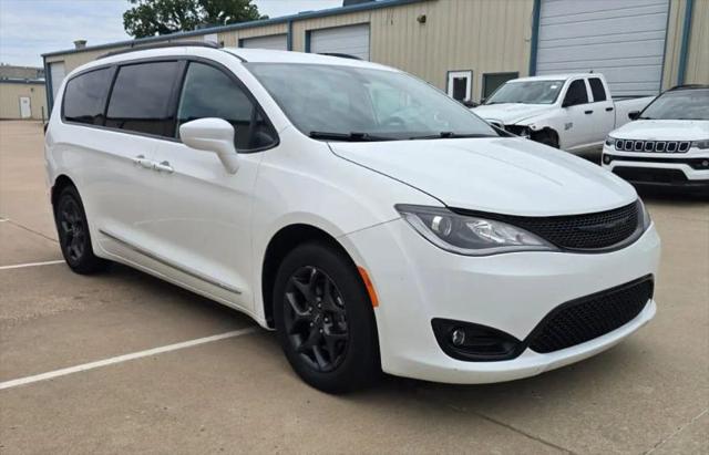 2020 Chrysler Pacifica Touring L for sale in Bixby, OK