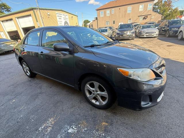 2011 Toyota Corolla LE