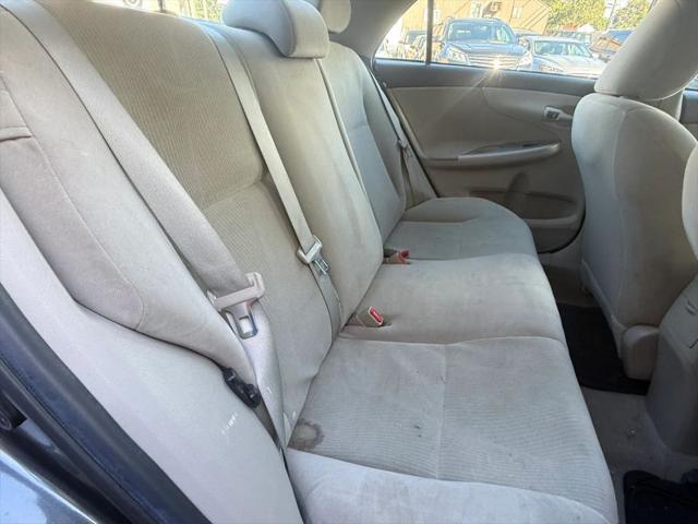 2011 Toyota Corolla LE