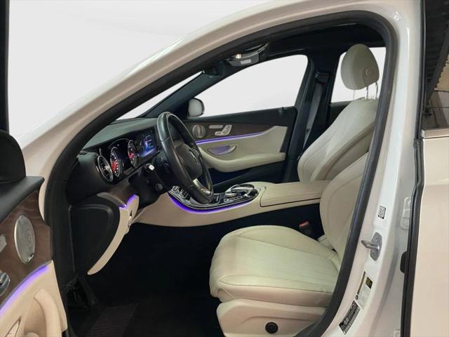 2017 Mercedes-Benz E-CLASS E 300 E 300