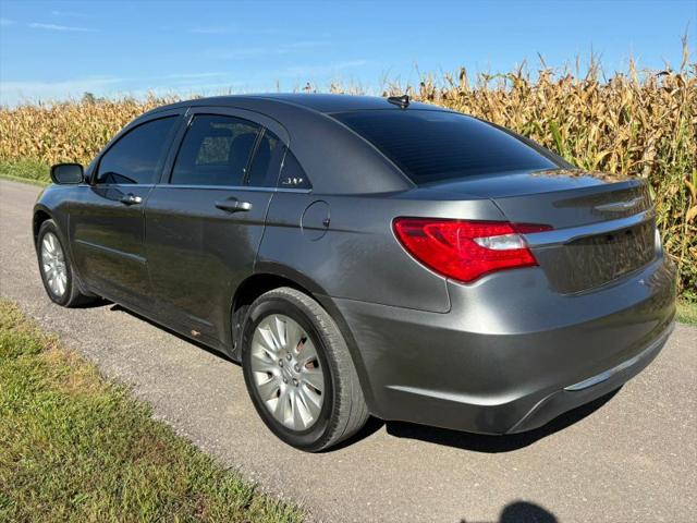 2012 Chrysler 200 LX