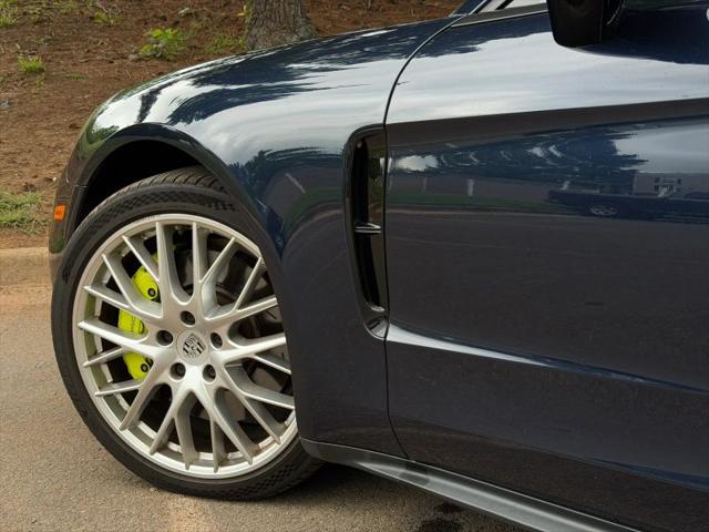 2019 Porsche Panamera E-Hybrid 4