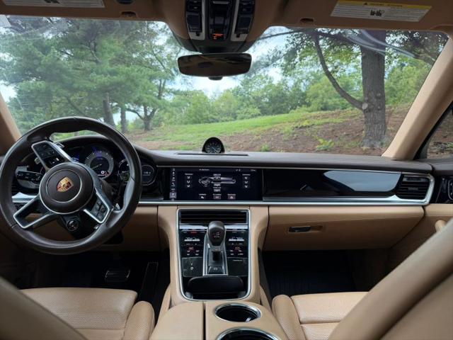 2019 Porsche Panamera E-Hybrid 4