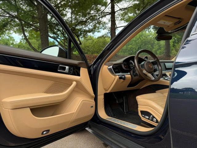2019 Porsche Panamera E-Hybrid 4
