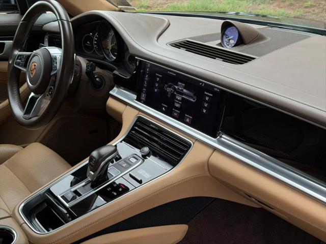 2019 Porsche Panamera E-Hybrid 4