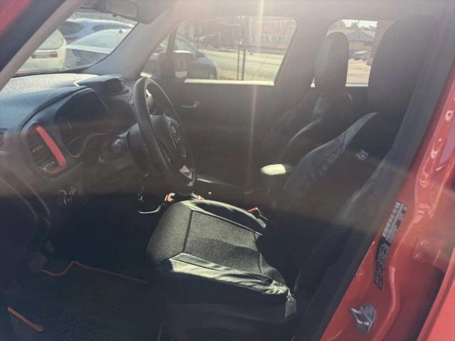 2015 Jeep Renegade Trailhawk