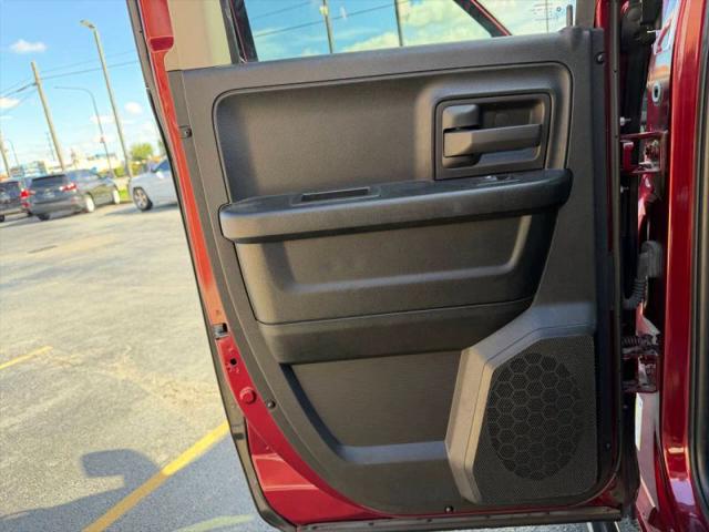 2018 Ram 1500 Express Quad Cab 4x4 64 Box