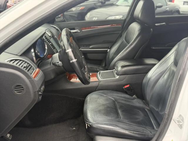 2013 Chrysler 300 Motown