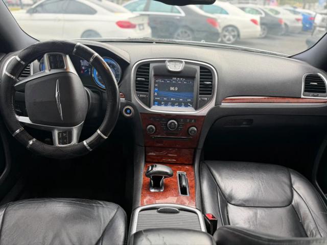 2013 Chrysler 300 Motown