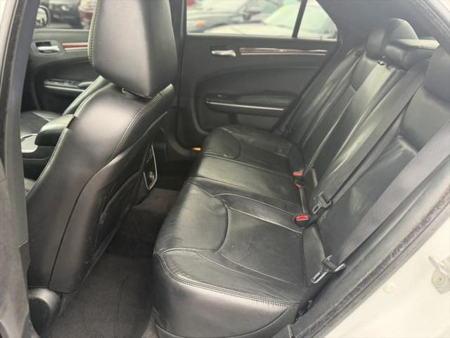 2013 Chrysler 300 Motown