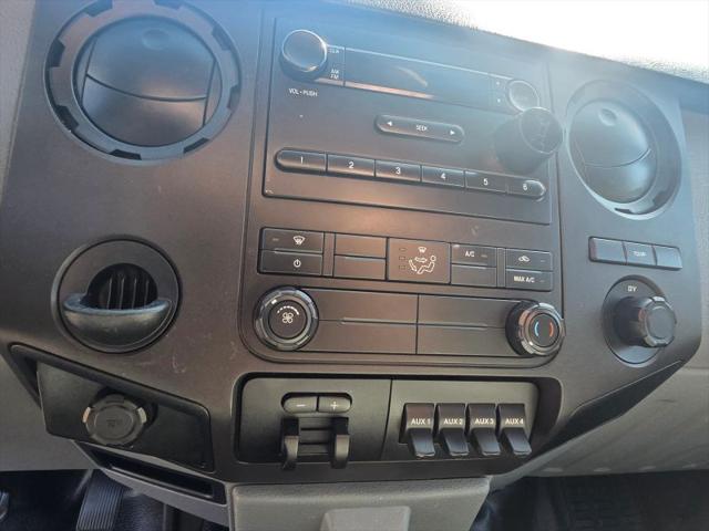 2015 Ford F-450 Base
