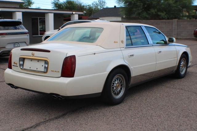 2002 Cadillac DeVille Standard
