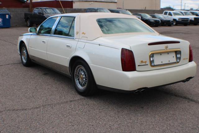 2002 Cadillac DeVille Standard