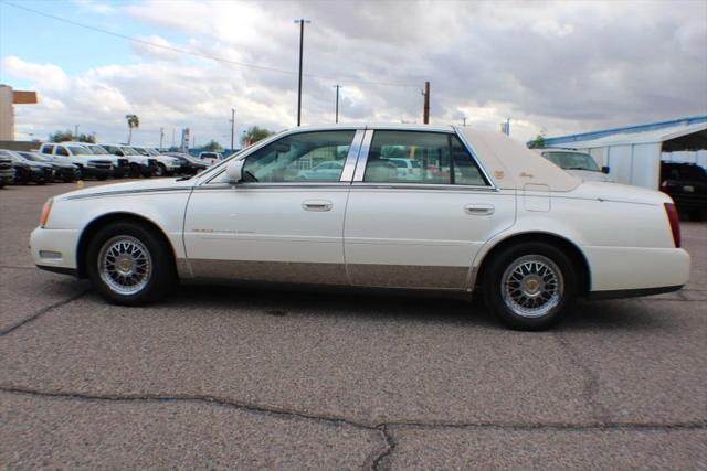 2002 Cadillac DeVille Standard