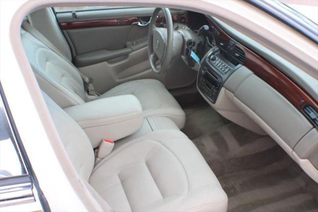 2002 Cadillac DeVille Standard