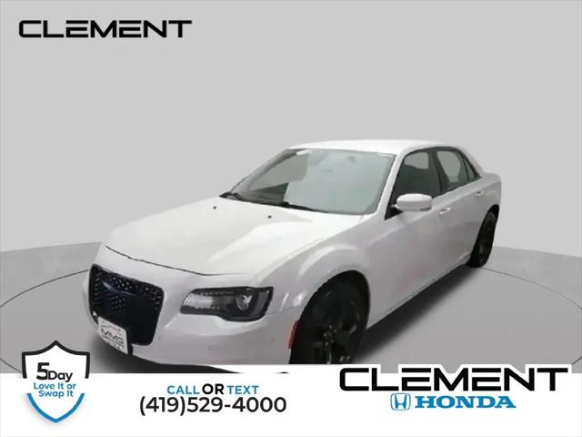 2022 Chrysler 300 Touring-L for sale near Mansfield, OH