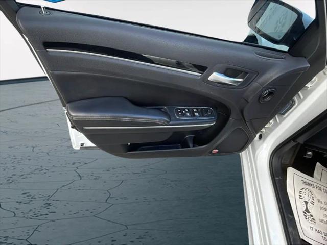 2018 Chrysler 300 300S