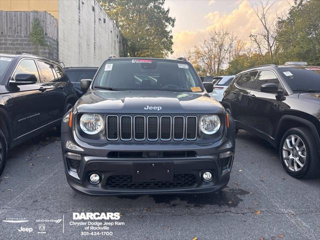 2022 Jeep Renegade Latitude 4x4 2022 Jeep Renegade Latitude 4x4